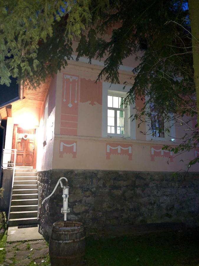 Chalupa U Jakuba Liptovske Revuce Exteriör bild